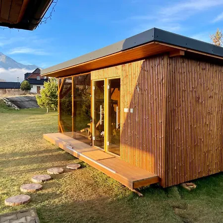 Domcek & Sauna Garden *