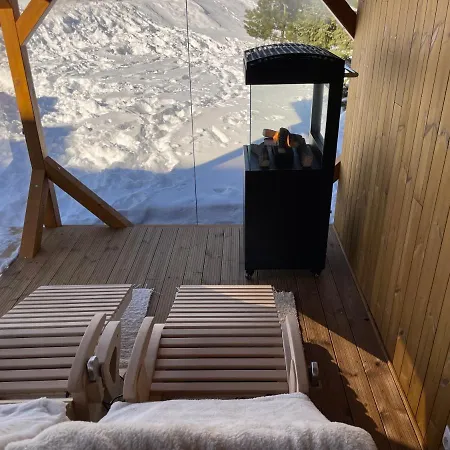 Dom wakacyjny Domcek & Sauna Garden *