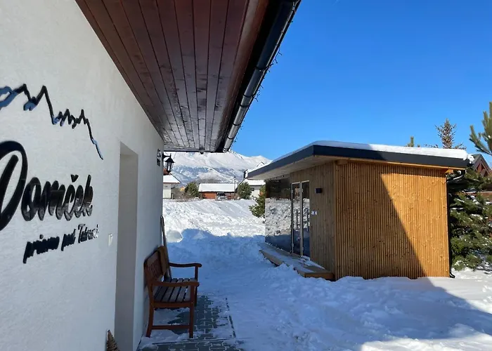 Domcek & Sauna Garden