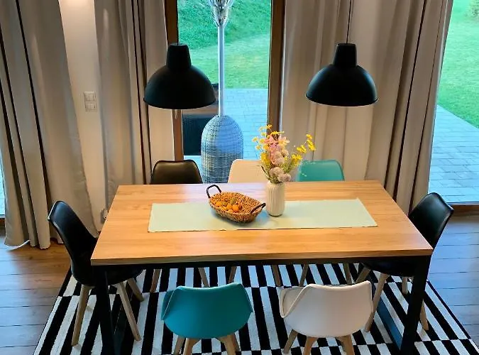 بيت للعطل Domcek & Sauna Garden